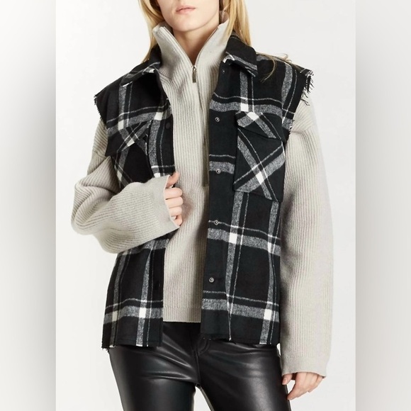 EUC OAT New York flannel sleeveless vest black and white Large - Picture 8 of 8